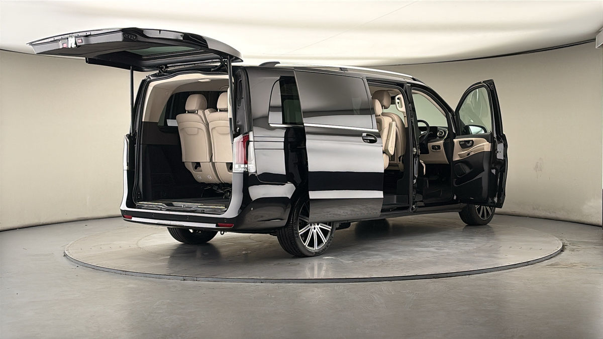 More views of Mercedes-Benz V Class