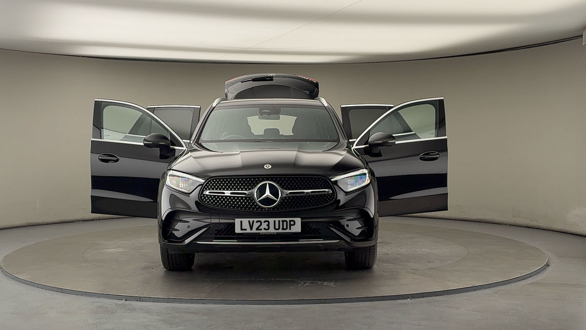 More views of Mercedes-Benz GLC