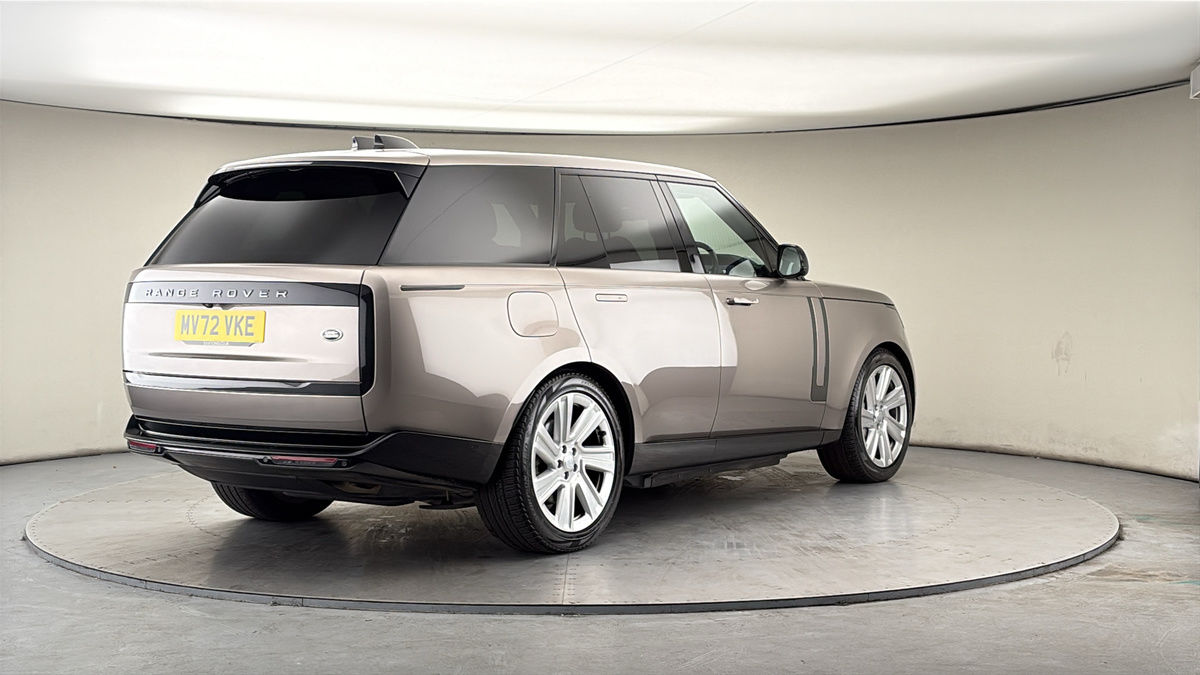 More views of Land Rover Range Rover