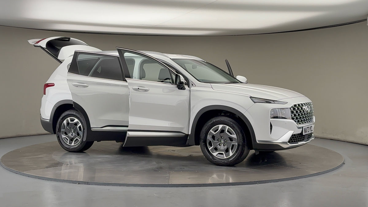 More views of Hyundai Santa Fe