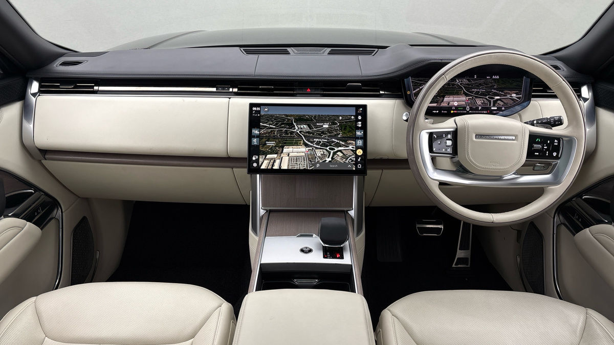 Land Rover Range Rover Image 12