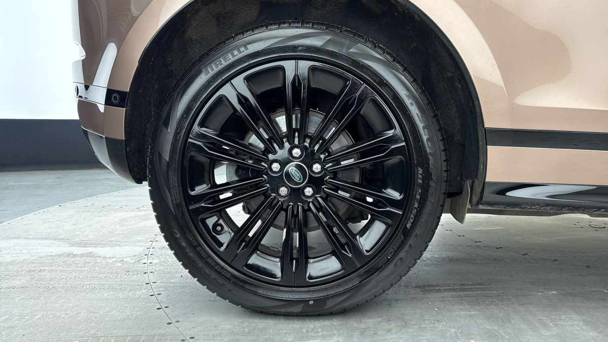 Land Rover Range Rover Evoque Image 10