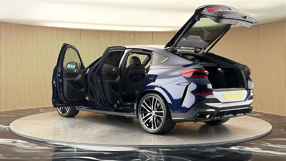 More views of BMW X6