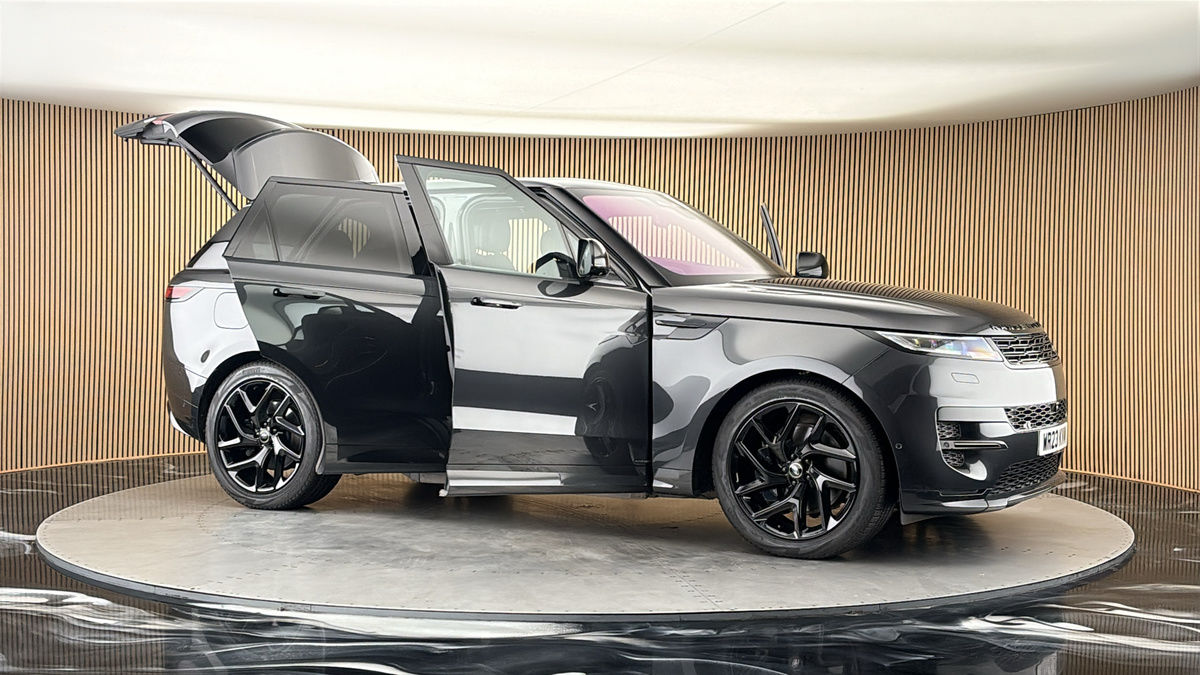 More views of Land Rover Range Rover Sport