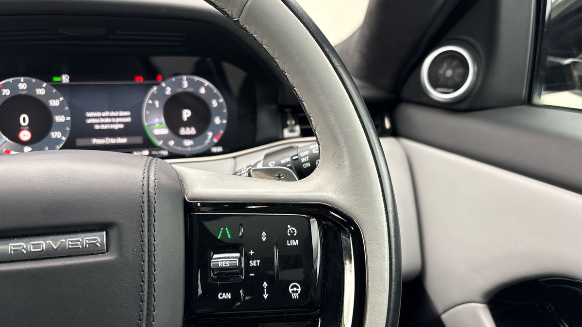 Land Rover Range Rover Evoque Image 14