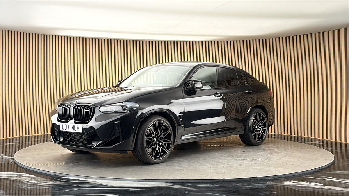 More views of BMW X4 M