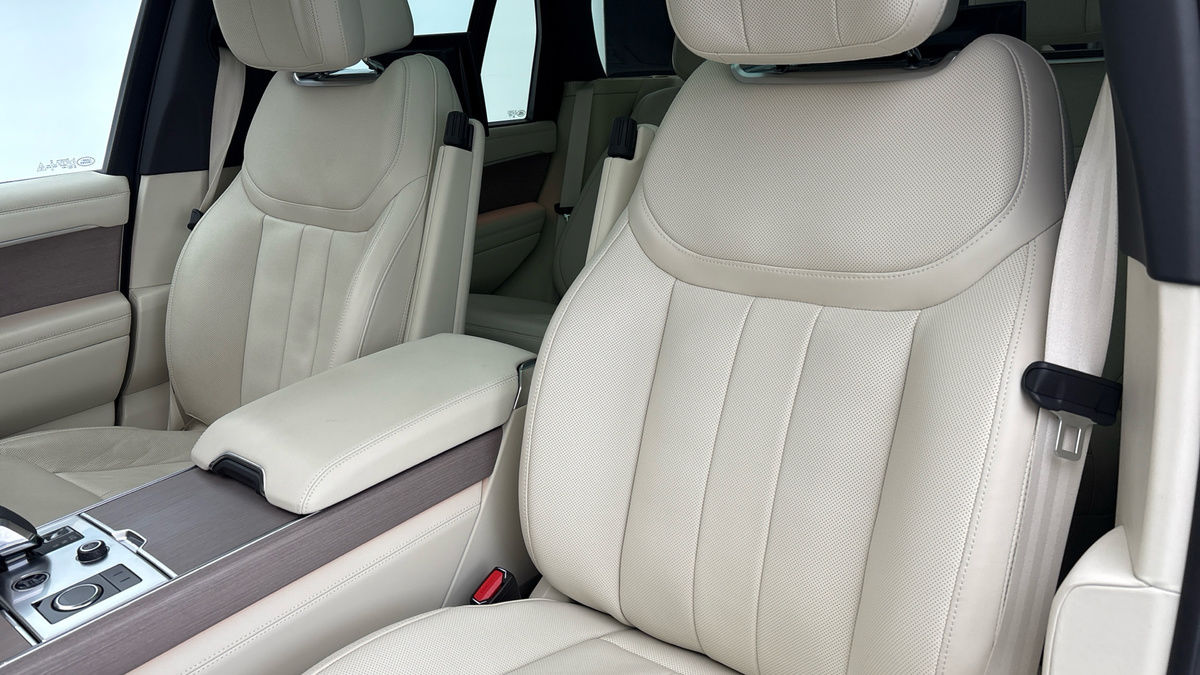 Land Rover Range Rover Image 7