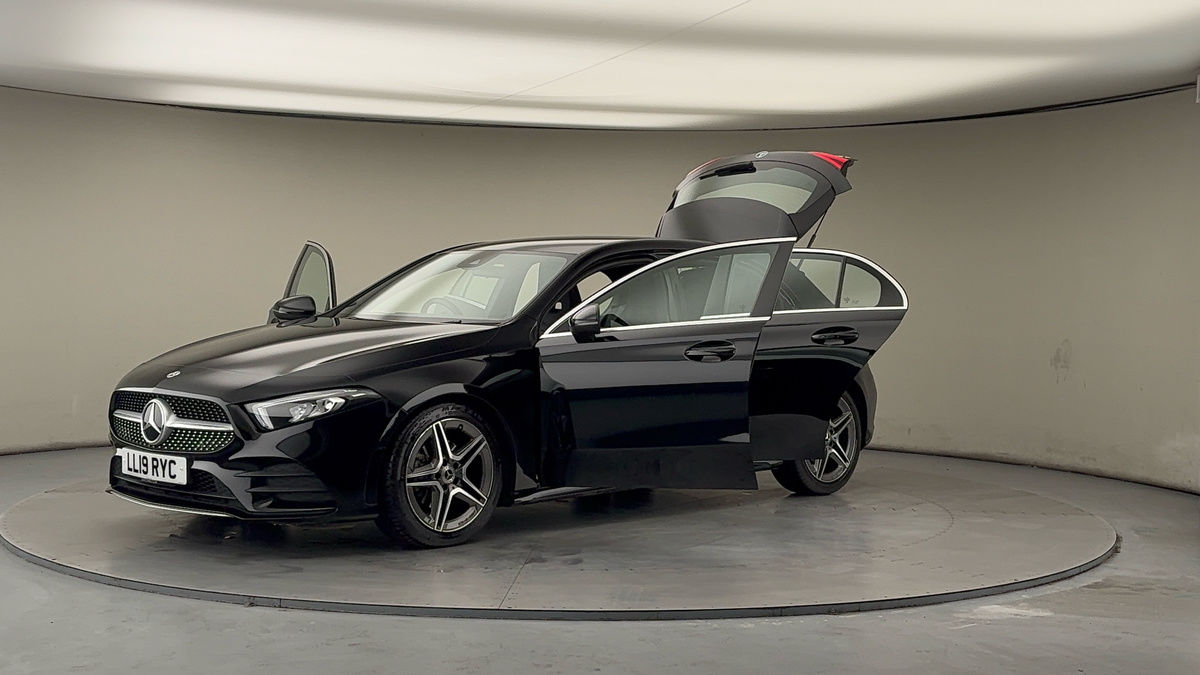 Mercedes-Benz A Class Image 22