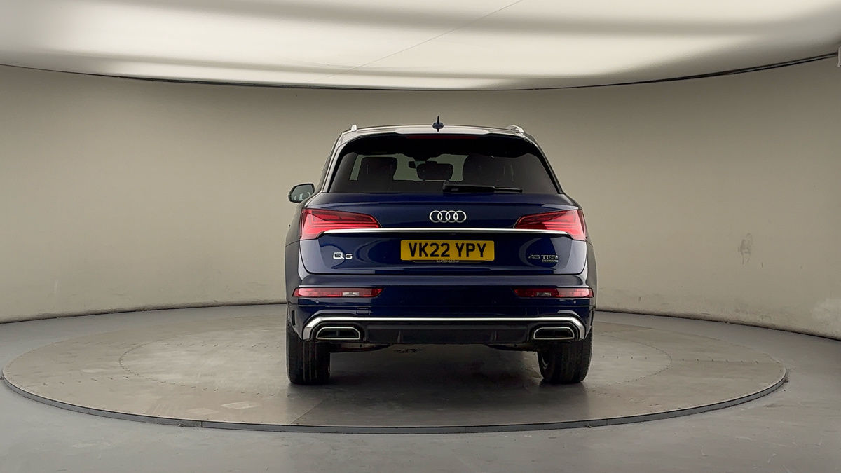 More views of Audi Q5