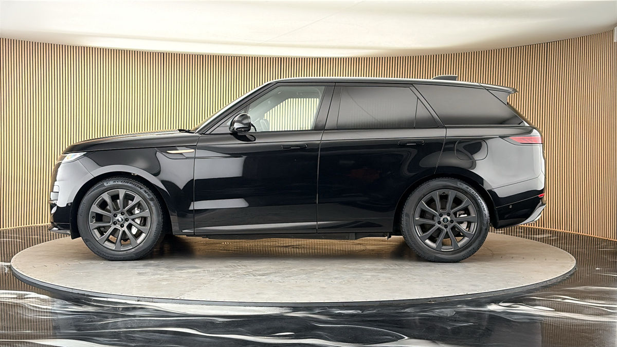 Land Rover Range Rover Sport Image 29