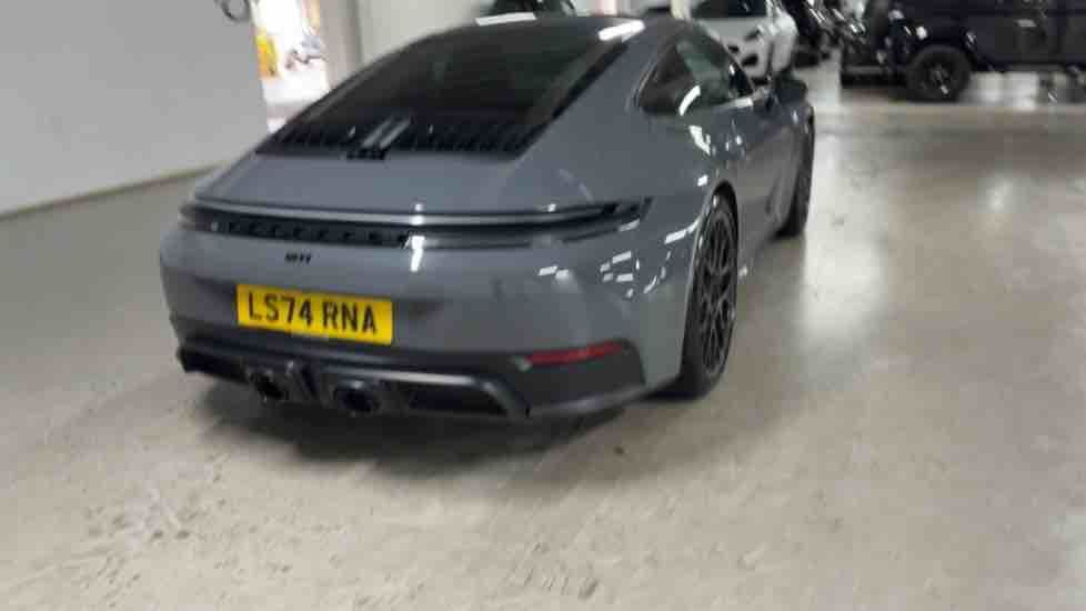 More views of Porsche 911