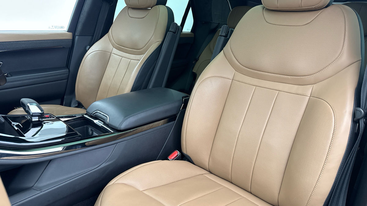 Land Rover Range Rover Sport Image 7