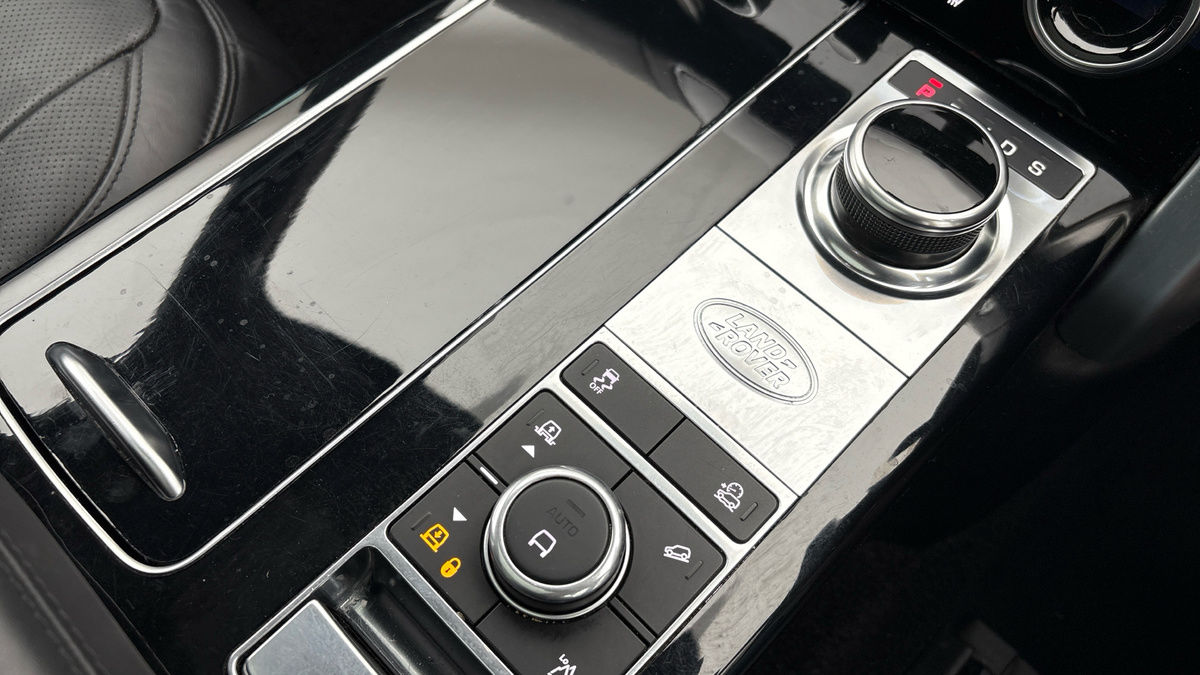Land Rover Range Rover Image 26