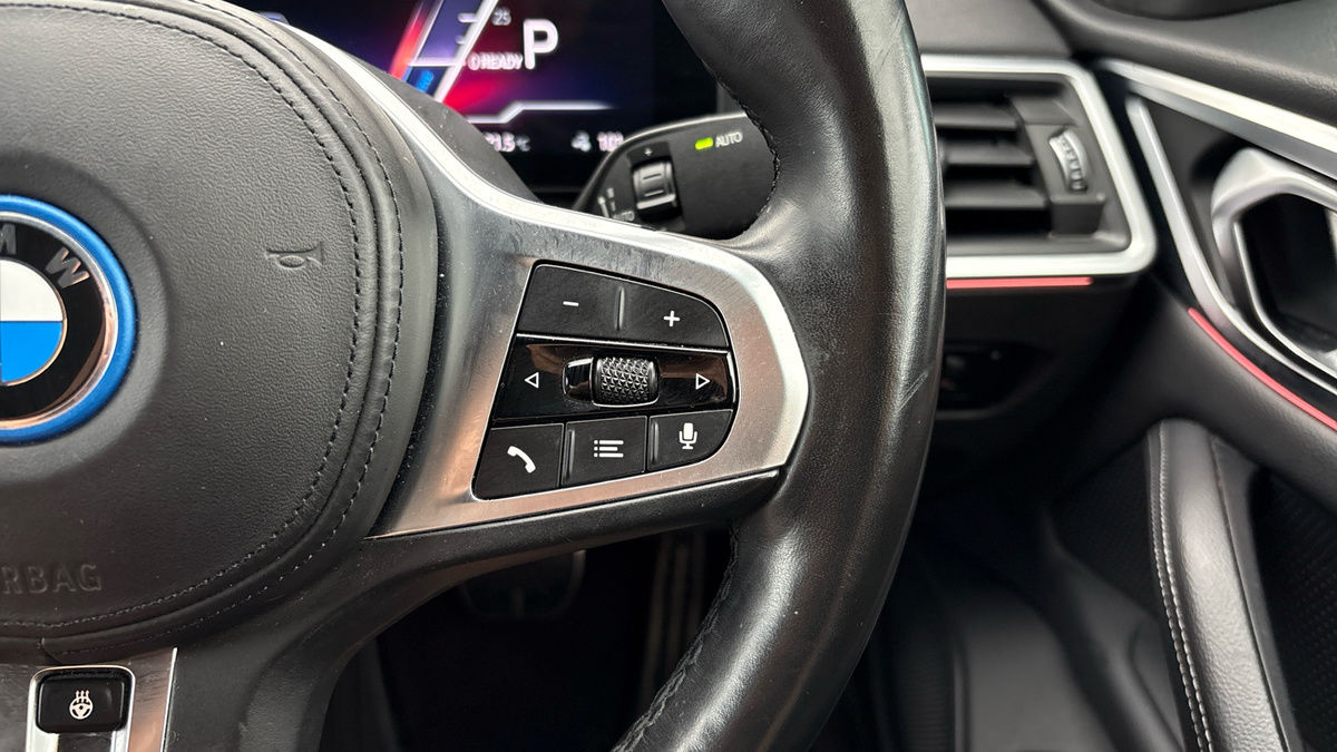 BMW i4 Image 15