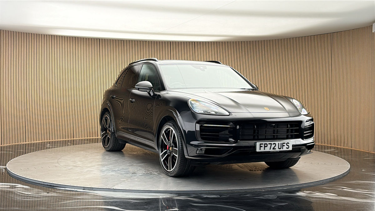 More views of Porsche Cayenne