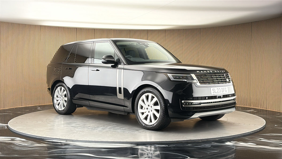 More views of Land Rover Range Rover