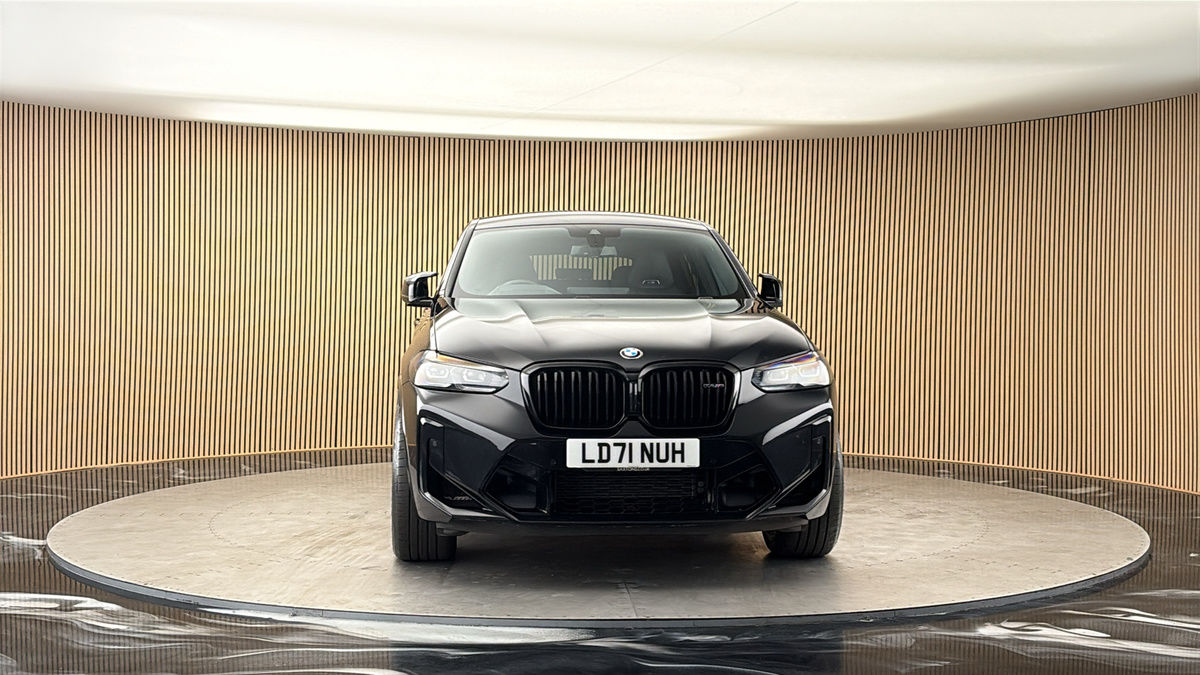 More views of BMW X4 M