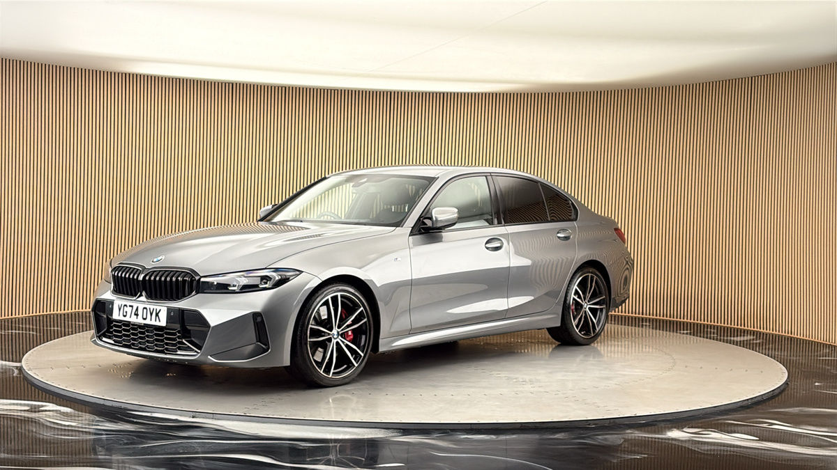 BMW 3 Series Image 20