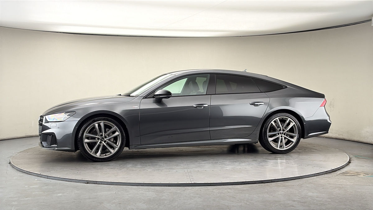 More views of Audi A7