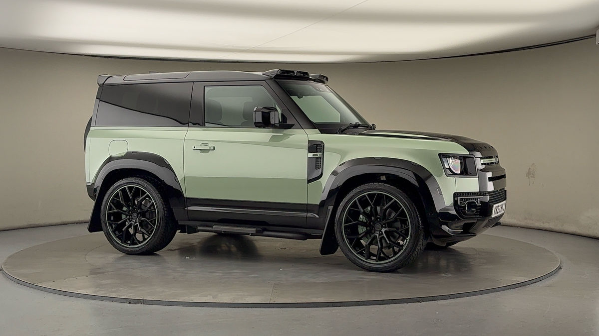 More views of Land Rover Defender 90