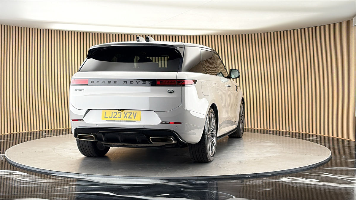 More views of Land Rover Range Rover Sport