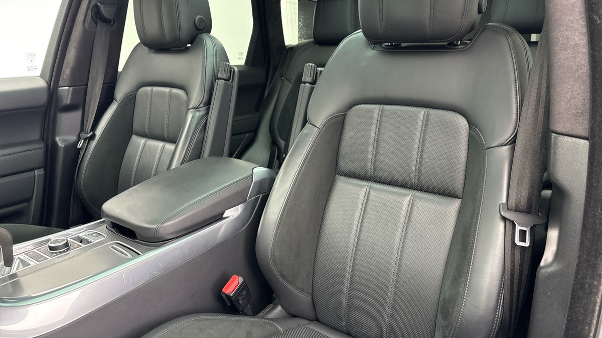 Land Rover Range Rover Sport Image 7