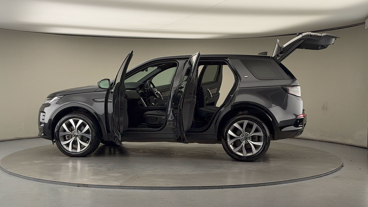 More views of Land Rover Discovery Sport