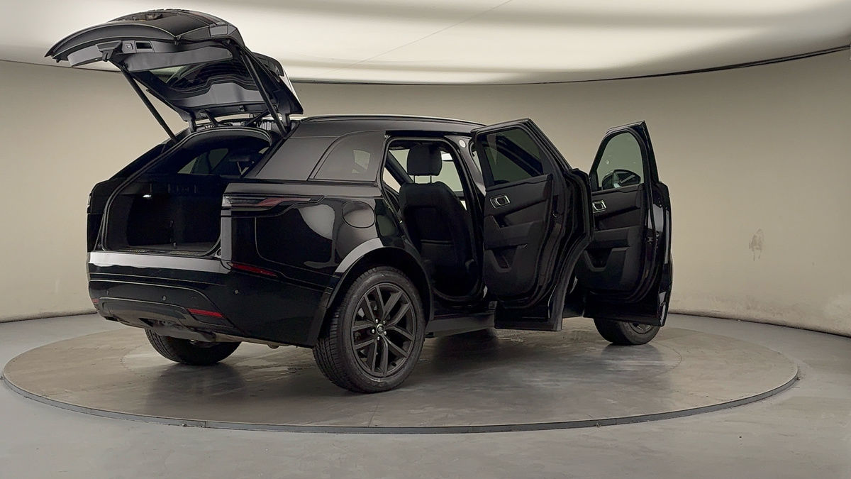 More views of Land Rover Range Rover Velar