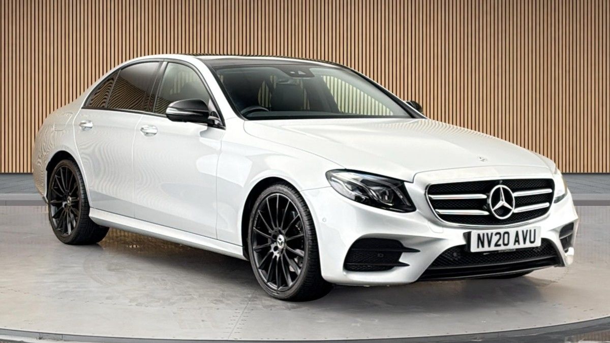 Mercedes-Benz E Class Sticky Header Image