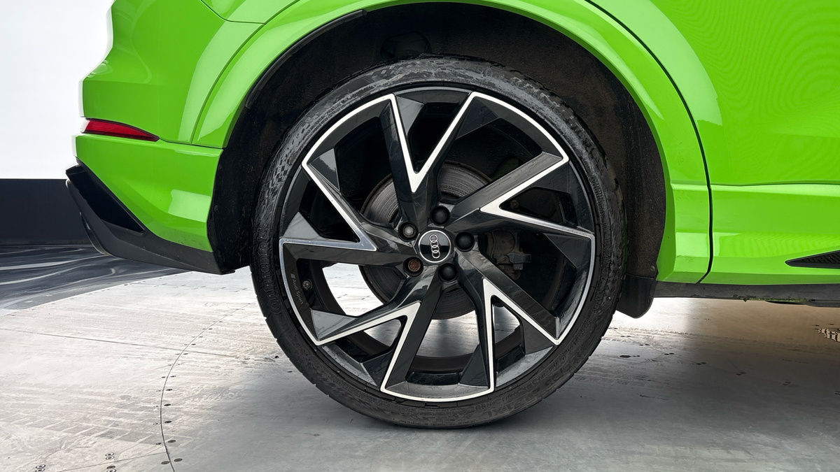Audi RS Q3 Image 10