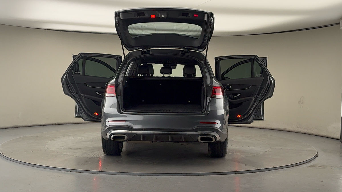 More views of Mercedes-Benz GLC