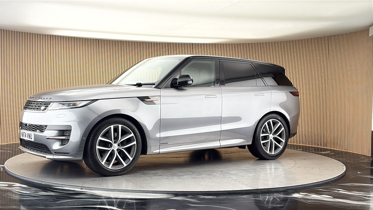 More views of Land Rover Range Rover Sport