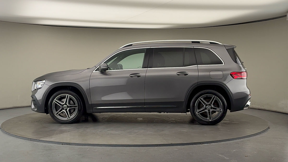 More views of Mercedes-Benz GLB