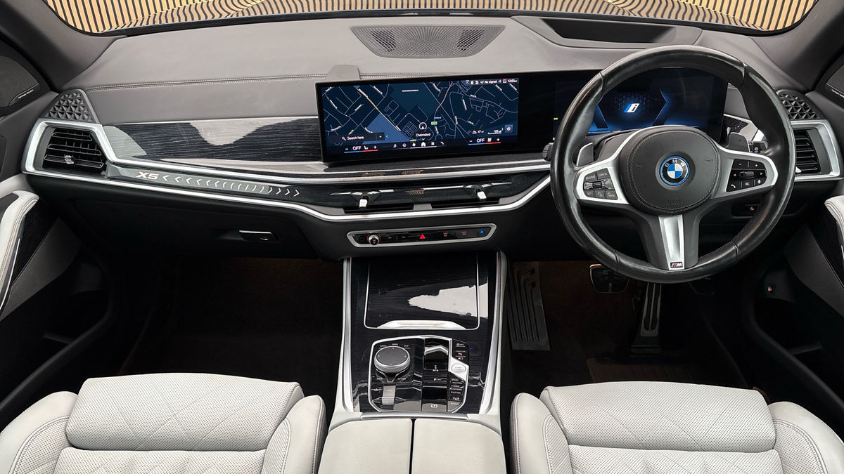 BMW X5 Image 12