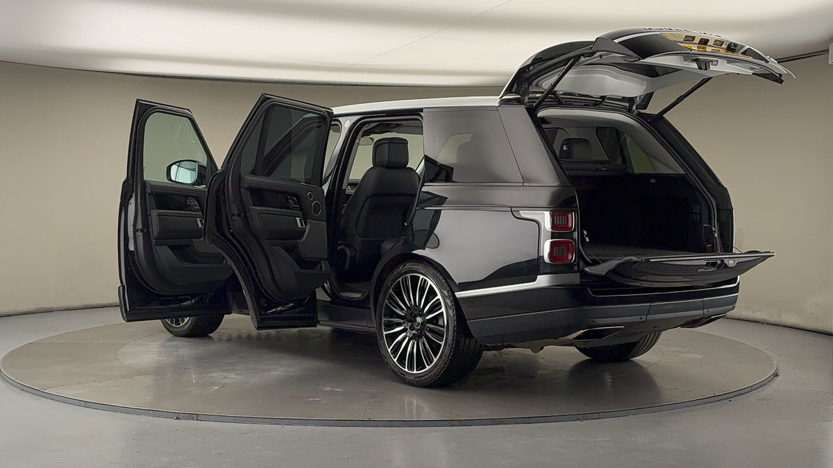 More views of Land Rover Range Rover