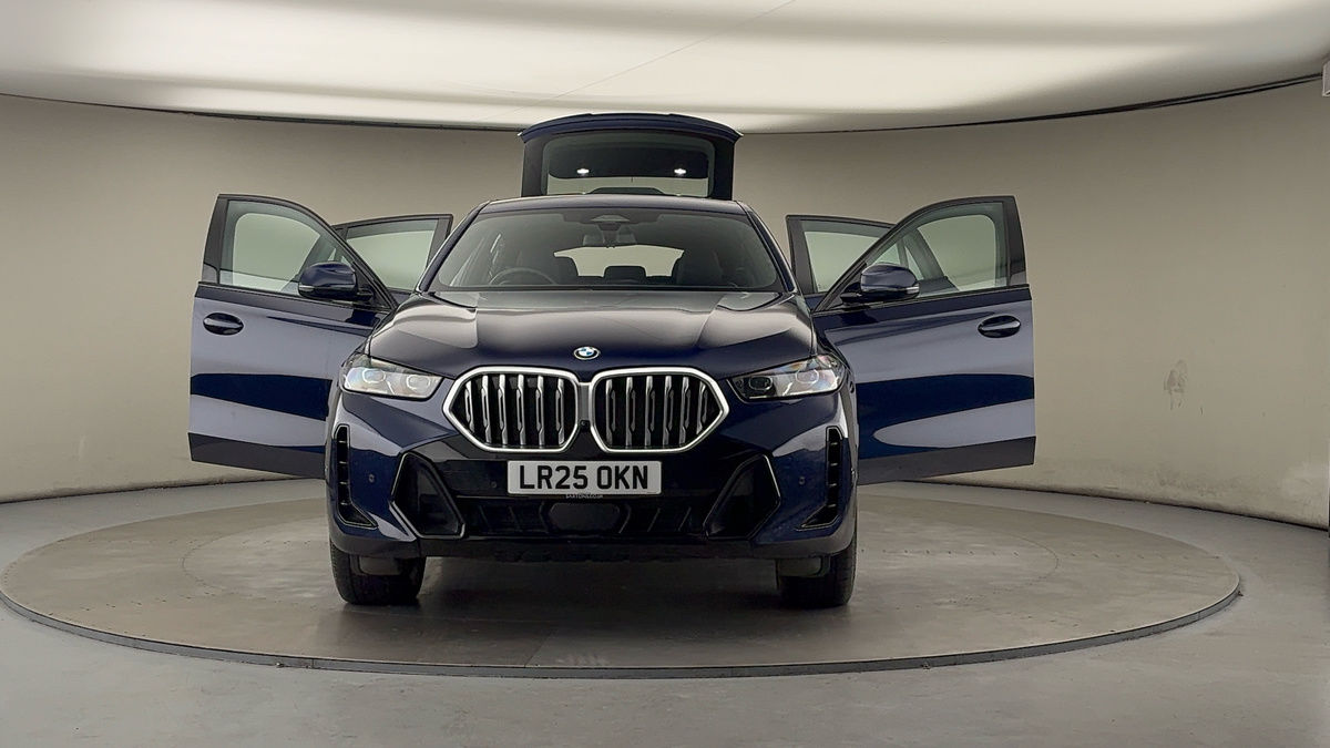 More views of BMW X6