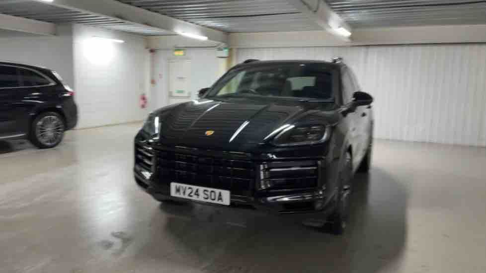 More views of Porsche Cayenne