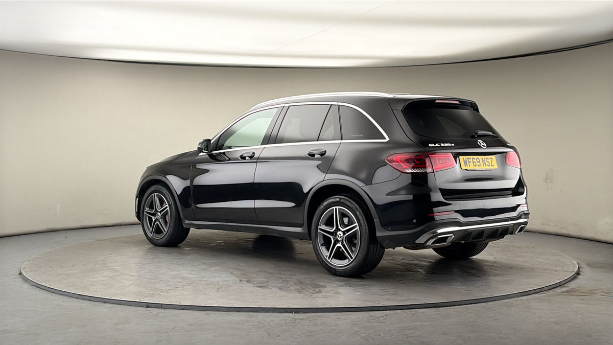 More views of Mercedes-Benz GLC