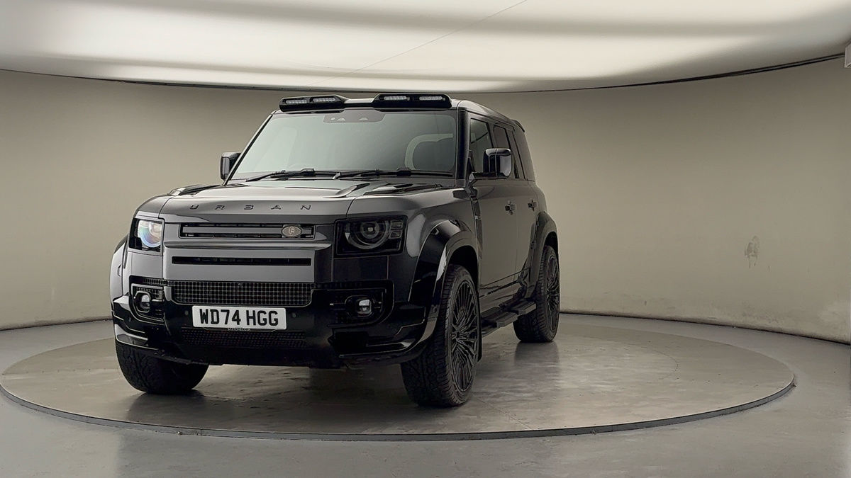 More views of Land Rover Defender 110