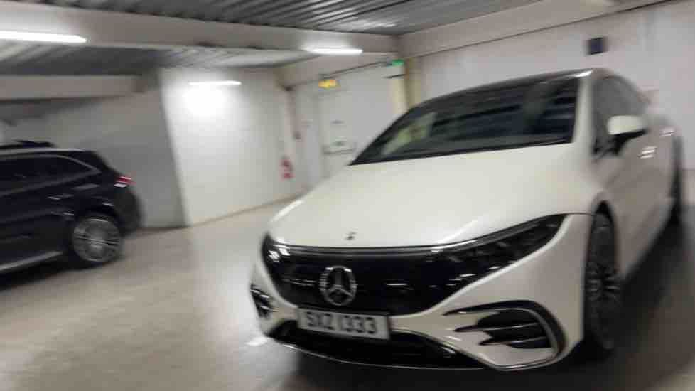 More views of Mercedes-Benz EQS