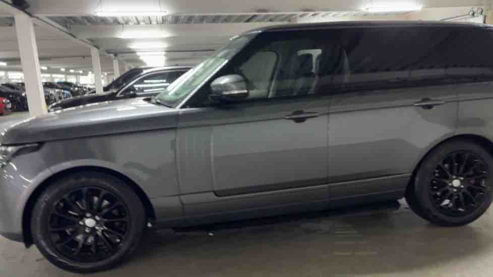 More views of Land Rover Range Rover