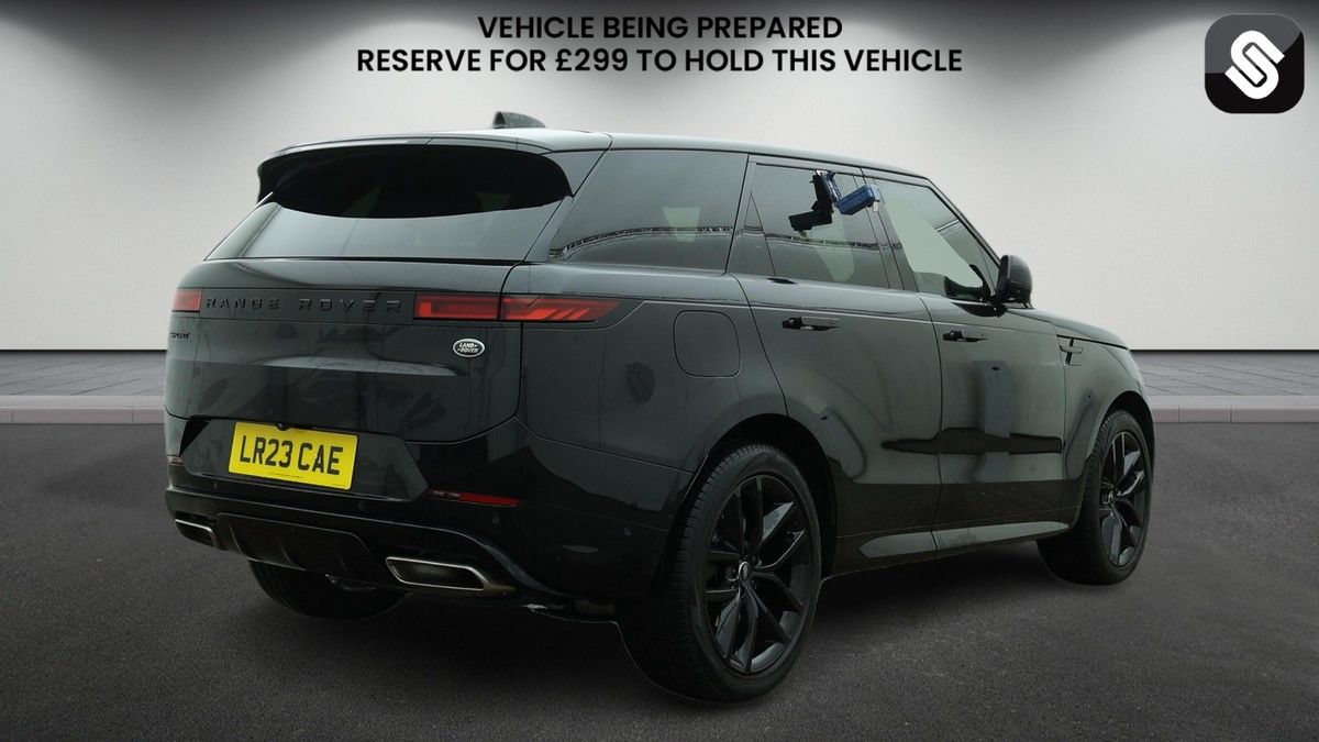 Land Rover Range Rover Sport Image 4