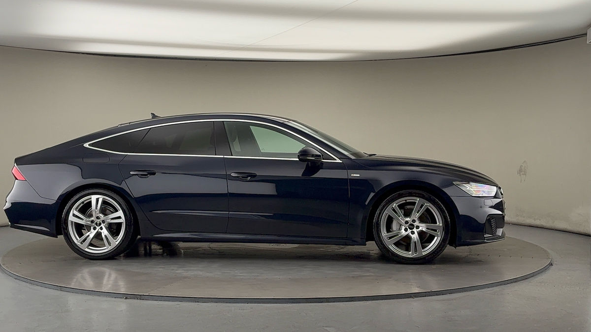 More views of Audi A7