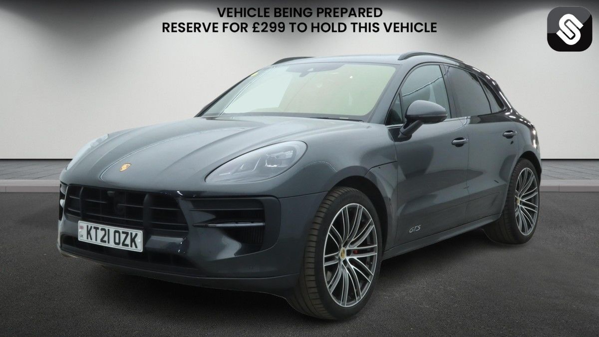 More views of Porsche Macan