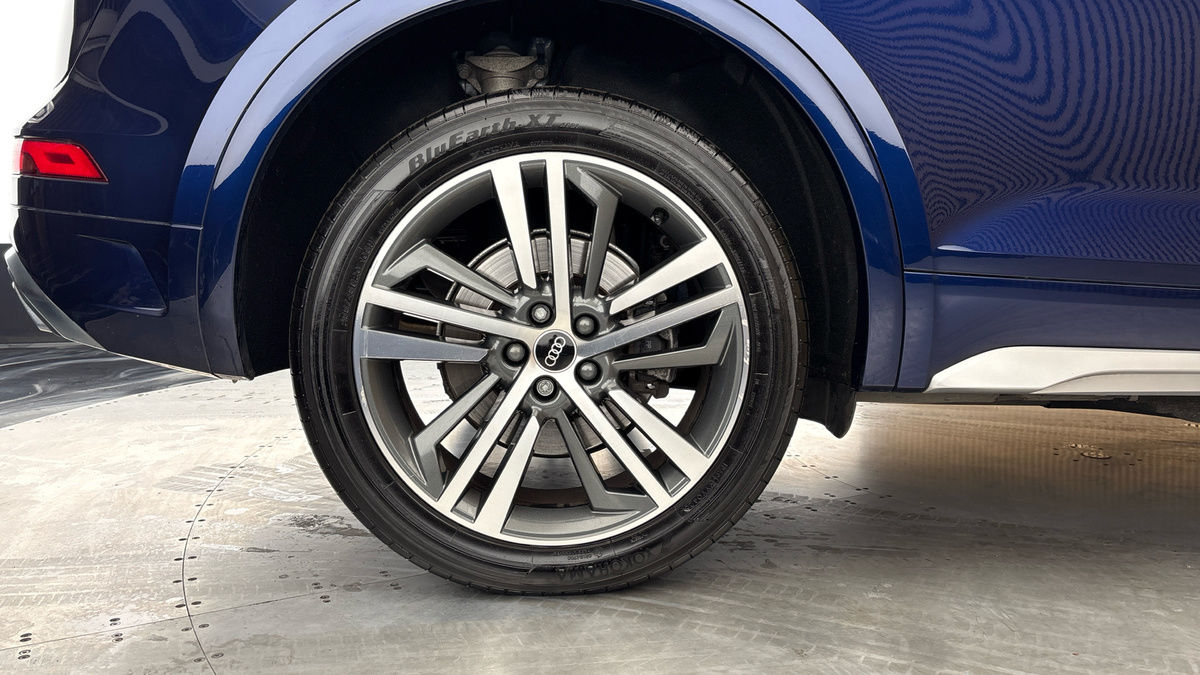 Audi Q5 Image 10