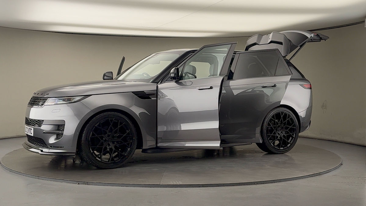 More views of Land Rover Range Rover Sport