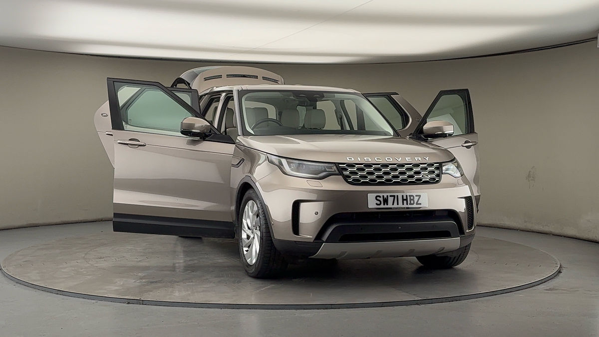 More views of Land Rover Discovery