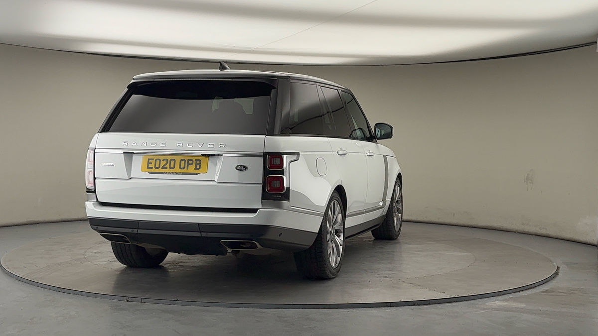 More views of Land Rover Range Rover