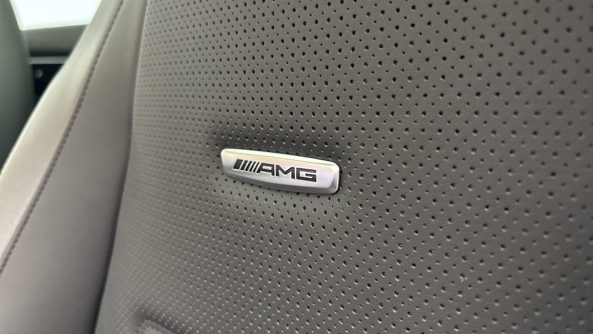 Mercedes-Benz EQE Image 32