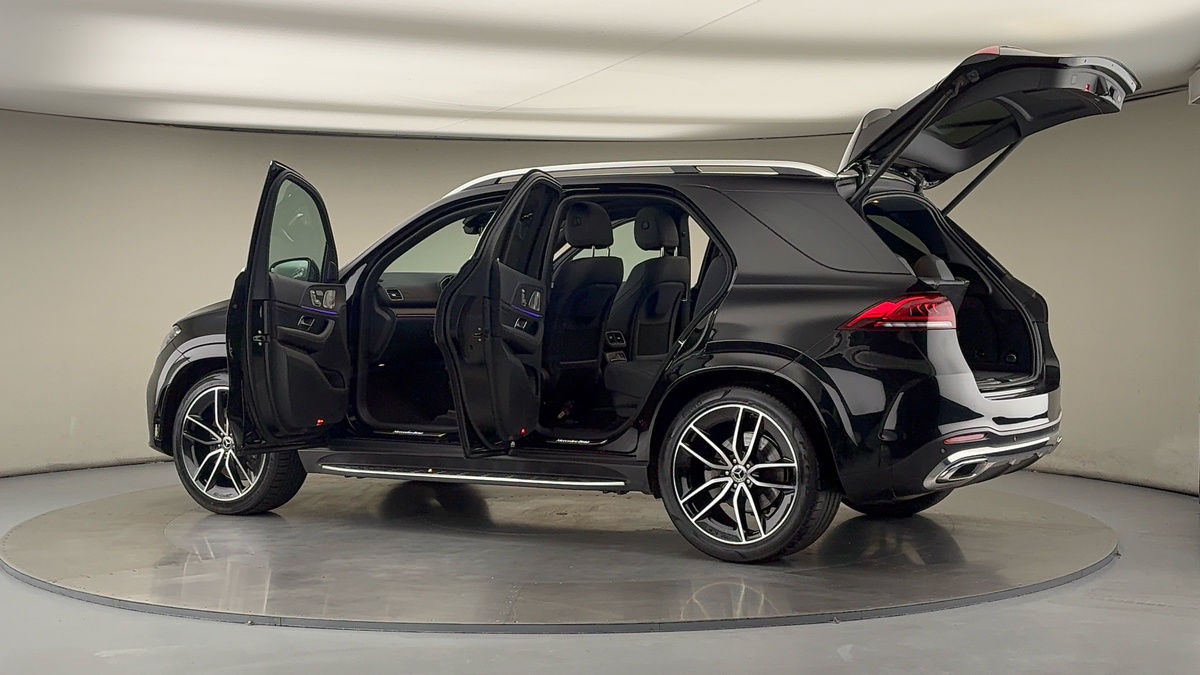 More views of Mercedes-Benz GLE